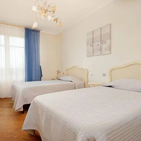 Lucca Splendory Nest Апартаменты *