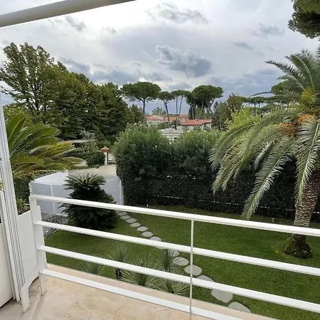 Apartment Lucca Splendory Nest