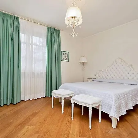 Lucca Splendory Nest Daire Forte dei Marmi